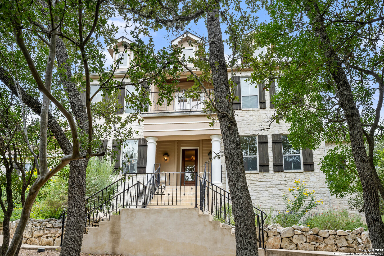 Photo of 15045 Chinquapin in Helotes, TX