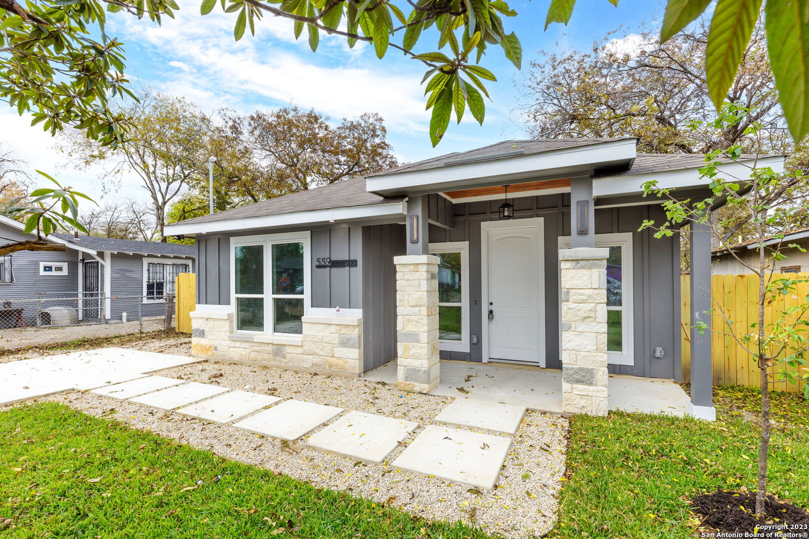 Photo of 559 Mary in San Antonio, TX