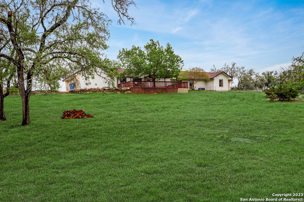 Photo of 212 Sisterdale Rd in Boerne, TX