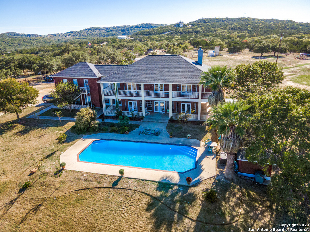 Photo of 97 A Lost Valley Rd in Boerne, TX