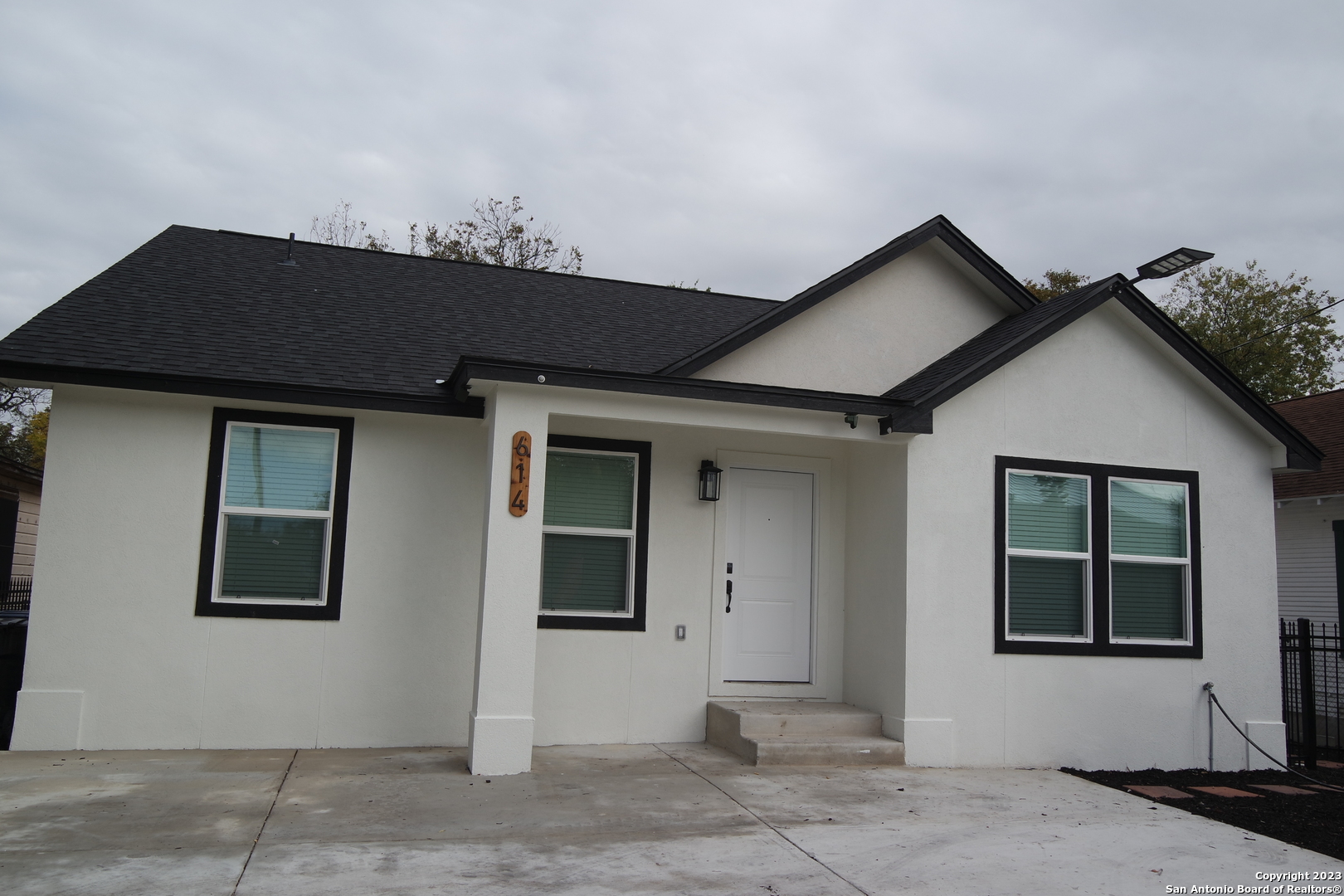 Photo of 614 24th St in San Antonio, TX
