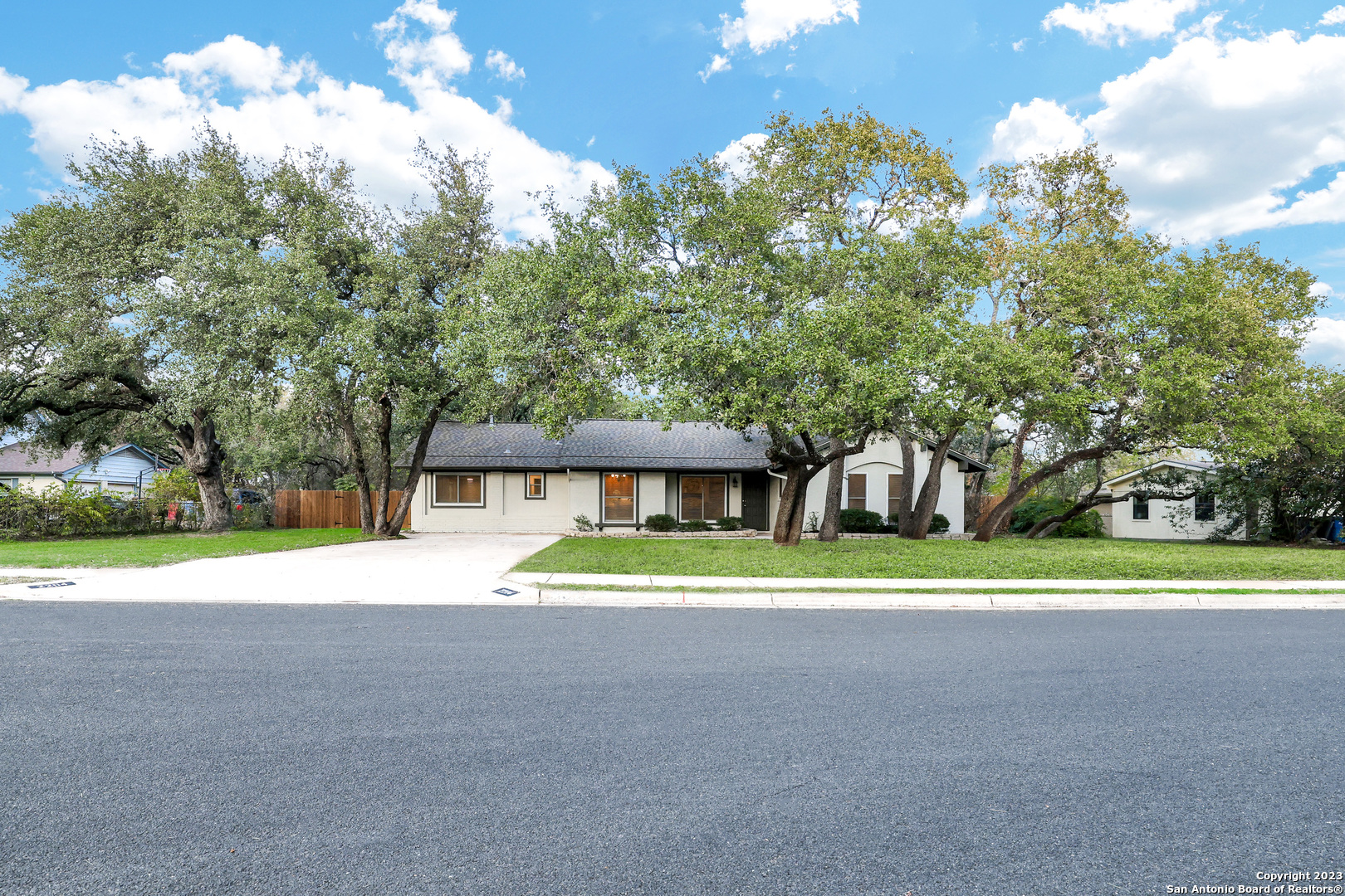 Photo of 2204 Mimosa Dr in Austin, TX
