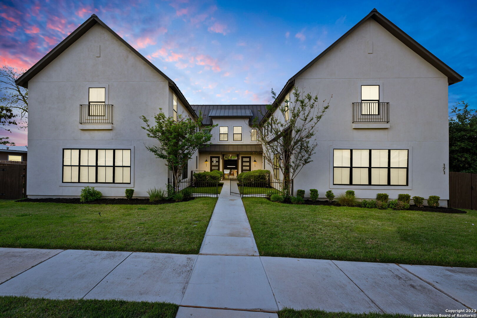 Photo of 171 Barilla Pl in Alamo Heights, TX