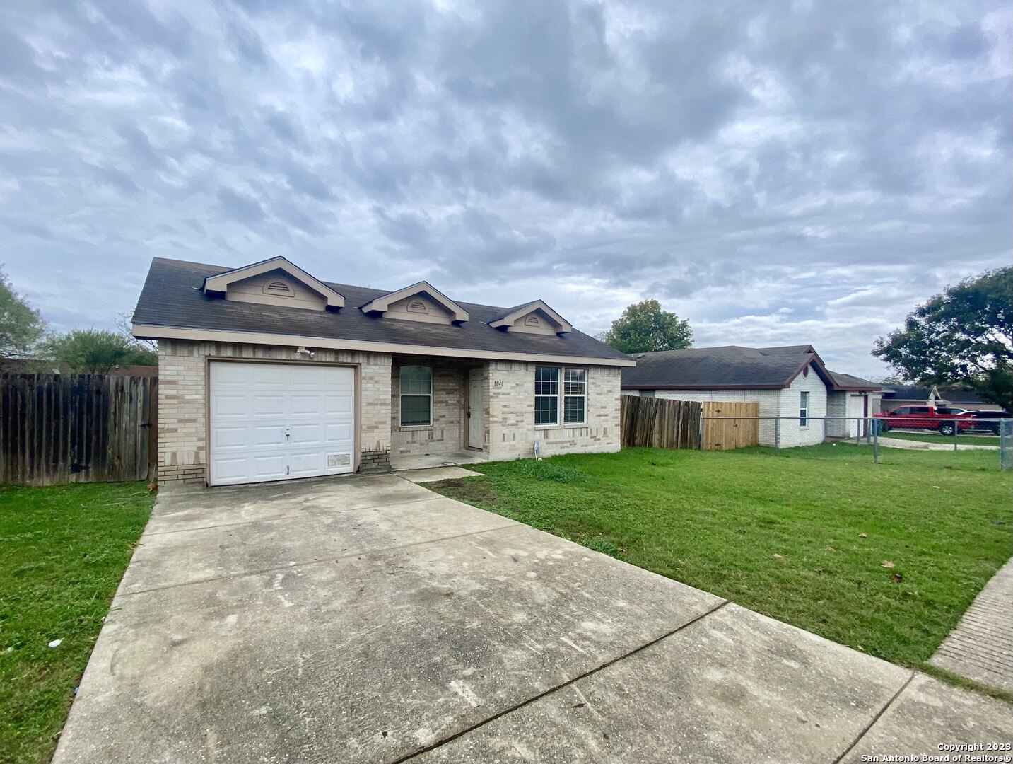 8846 Old Sky Hbr Listing Cover Image