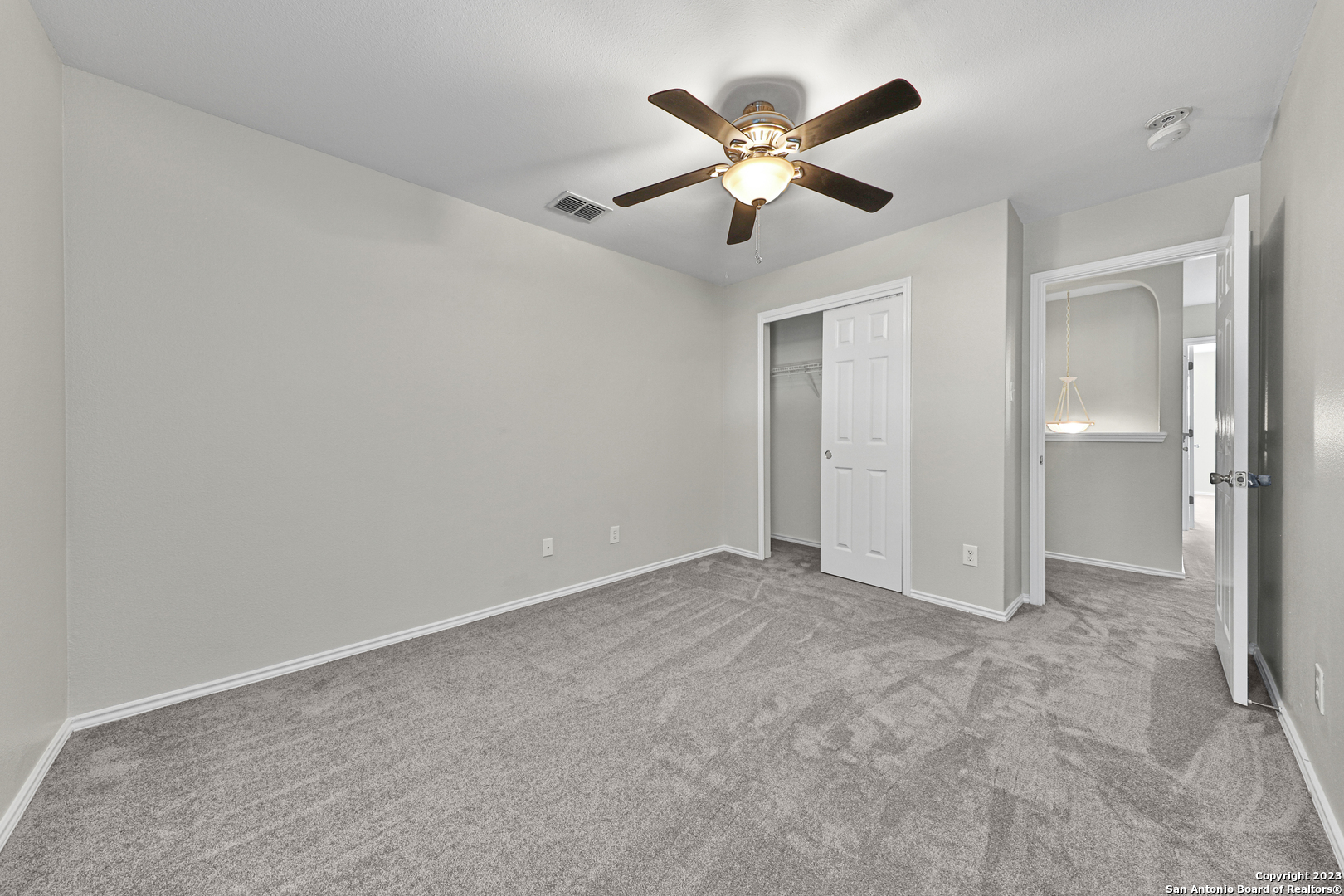 If you have additional questions regarding 9662 Palomino Path  in San Antonio or would like to tour the property with us call 800-660-1022 and reference MLS# 1738645.