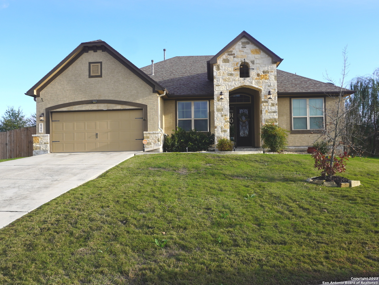 Photo of 6206 Fishpond Rd in Converse, TX