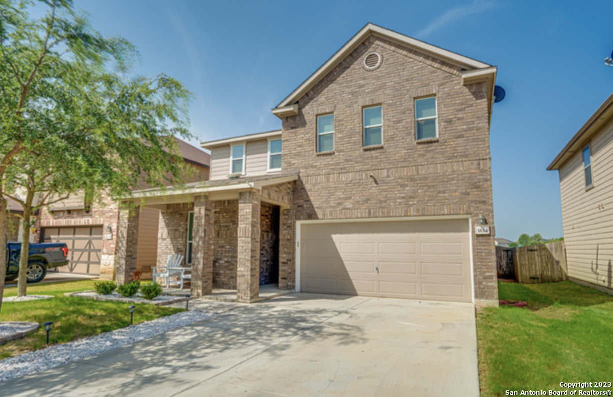 Photo of 3834 Legend Hl in New Braunfels, TX