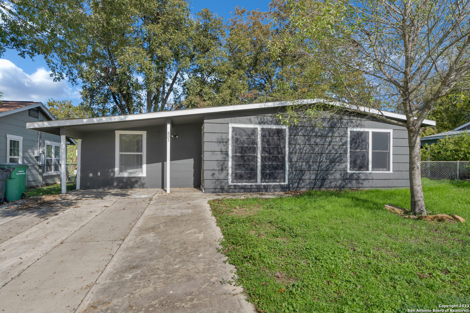 Photo of 451 Anton Dr in San Antonio, TX
