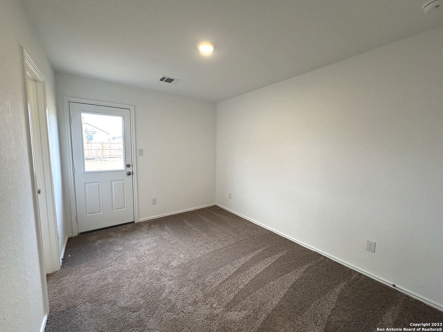 If you have additional questions regarding 14461 Source Circle  in San Antonio or would like to tour the property with us call 800-660-1022 and reference MLS# 1739687.