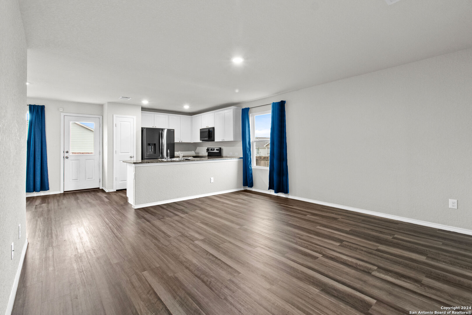 5734 MOUNTAIN PT, San Antonio, TX 78242