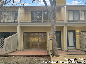 8642 Fredericksburg Rd Listing Cover Image