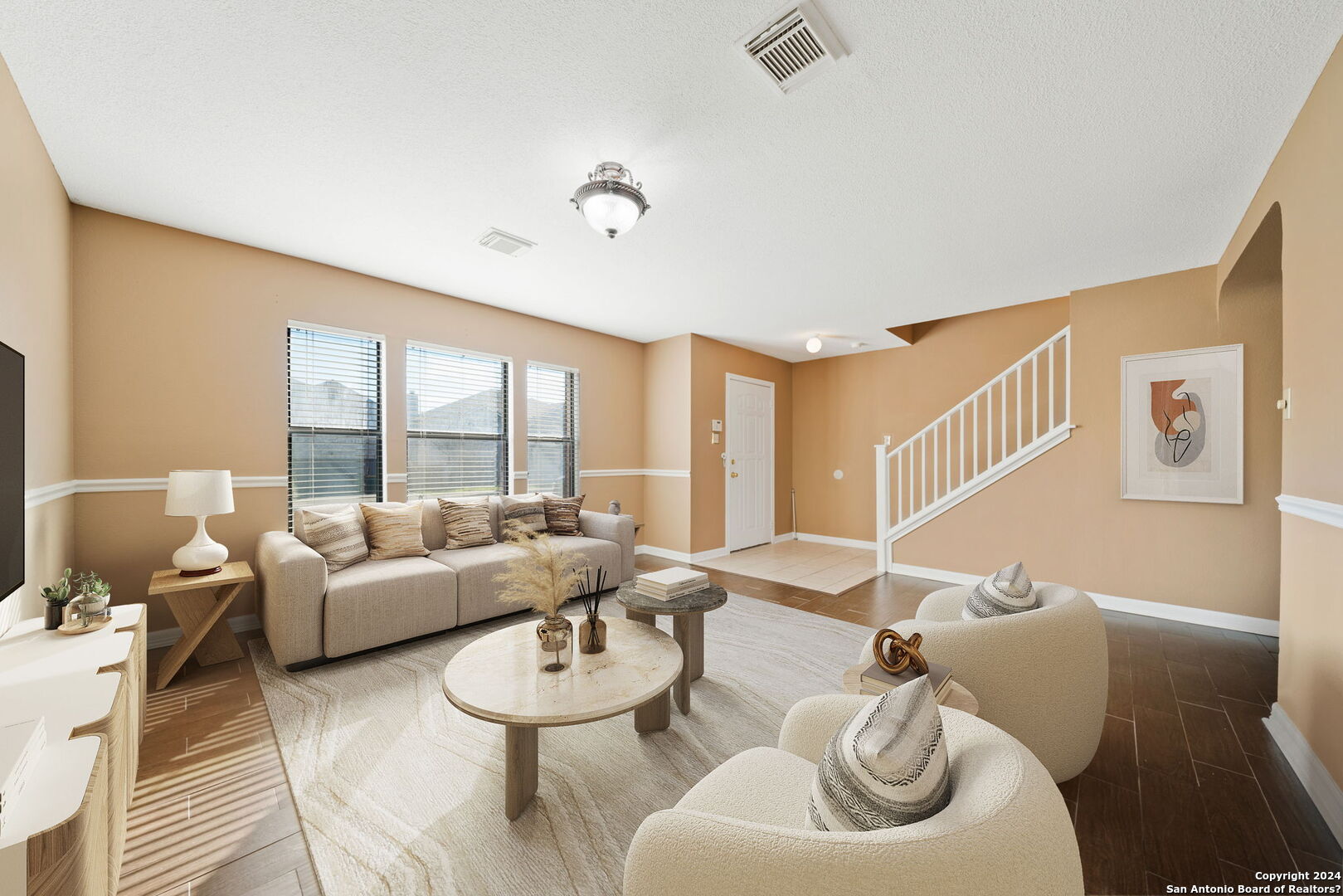 8231 CHESTNUT MANOR DR   Converse TX 78109-3259