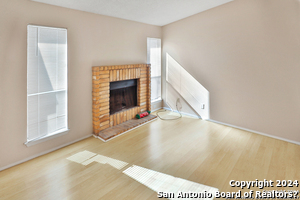 4949 Hamilton Wolfe Rd Listing Cover Image