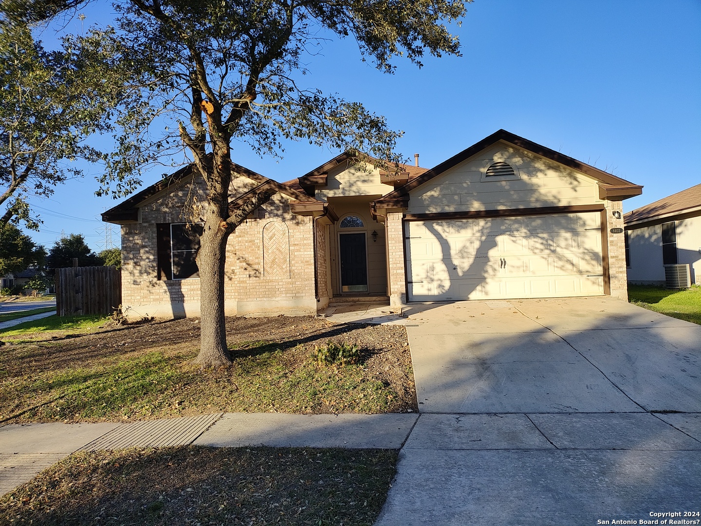 Photo of 8403 Pigeonberry Dr in Converse, TX