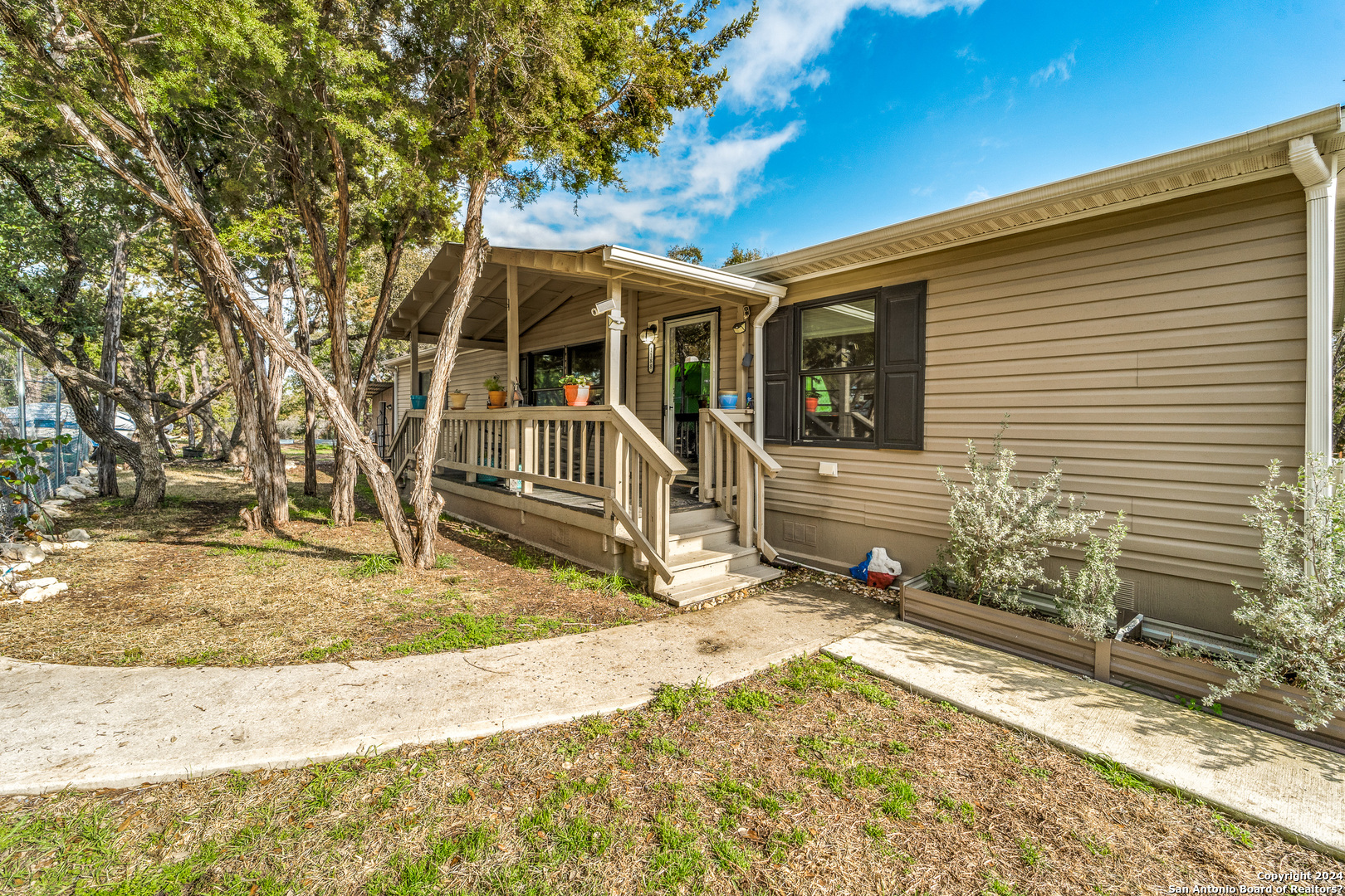 1188 Martingale Trail, Spring Branch, TX 