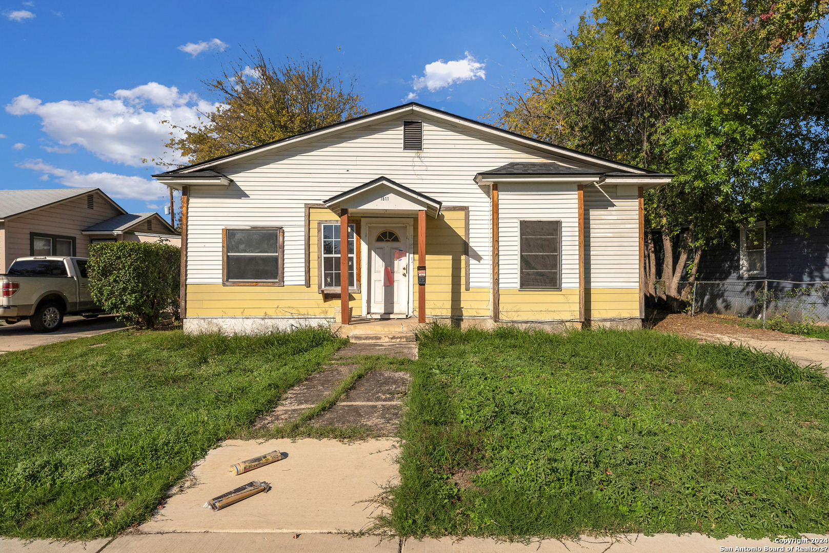 Photo of 1511 Hollywood Ave in San Antonio, TX