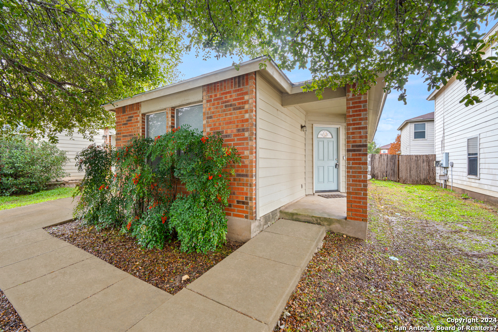 134 Cindy Lou Dr Listing Cover Image