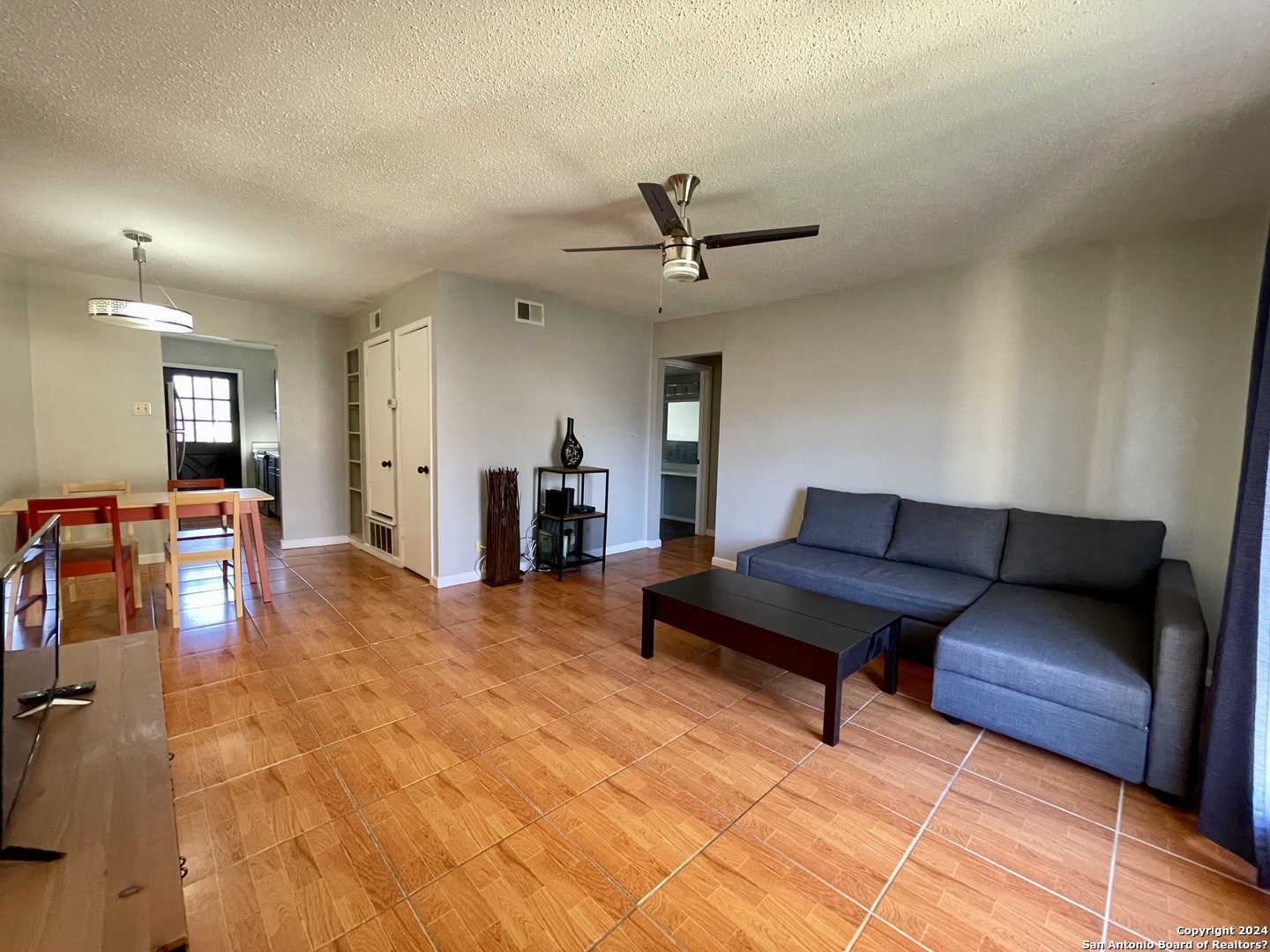 Photo of 6611 Southpoint St in San Antonio, TX