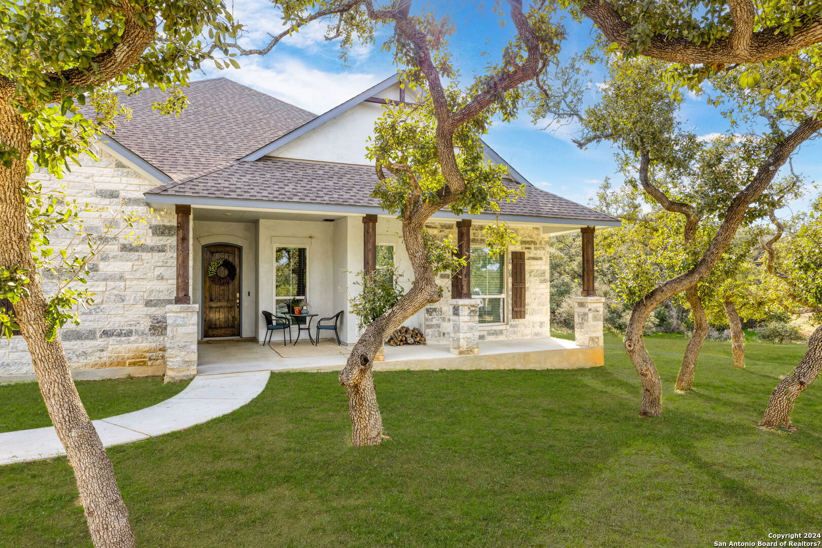 Photo of 155 Collanade Dr in New Braunfels, TX