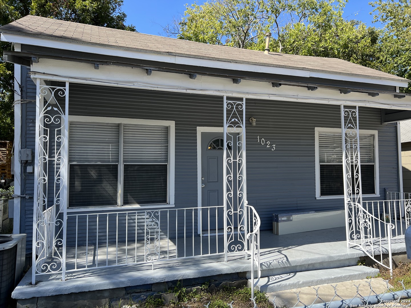1023 N CHERRY ST, San Antonio, TX 78202