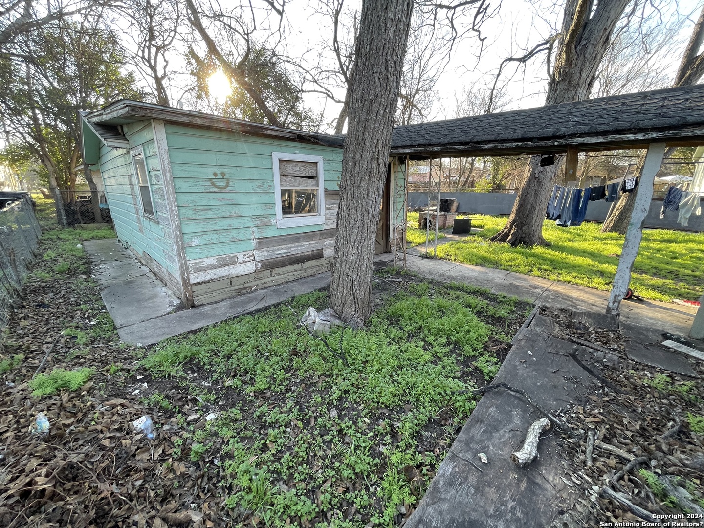 If you have additional questions regarding 150 Ricardo St  in San Antonio or would like to tour the property with us call 800-660-1022 and reference MLS# 1750239.