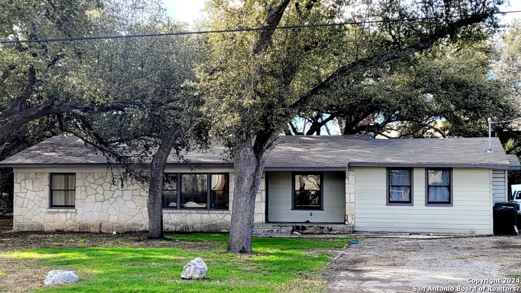 Photo of 7215 Beverly Mae Dr in San Antonio, TX