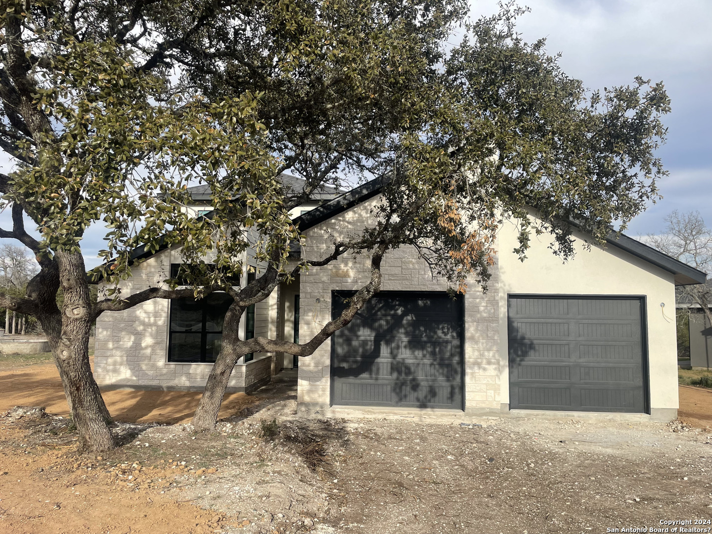 If you have additional questions regarding 405 S Calvin Barrett  in Blanco or would like to tour the property with us call 800-660-1022 and reference MLS# 1750150.