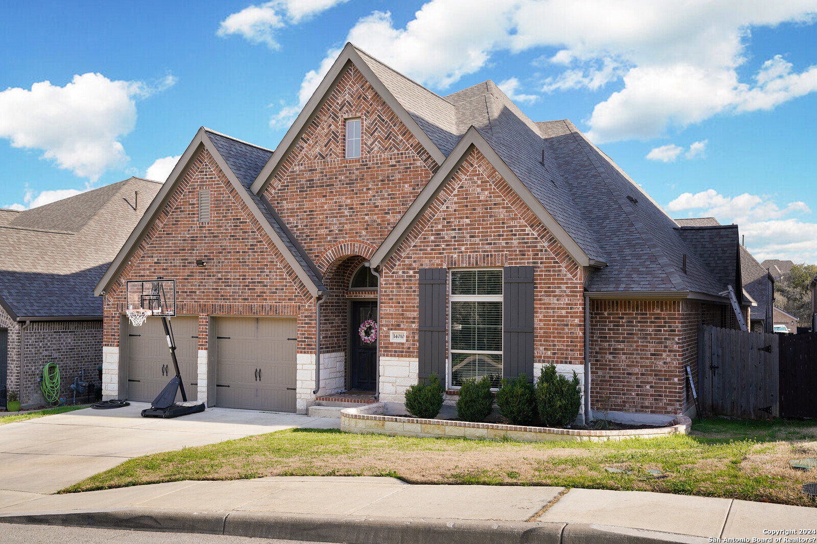 If you have additional questions regarding 14010 ROSETTA  in San Antonio or would like to tour the property with us call 800-660-1022 and reference MLS# 1750192.