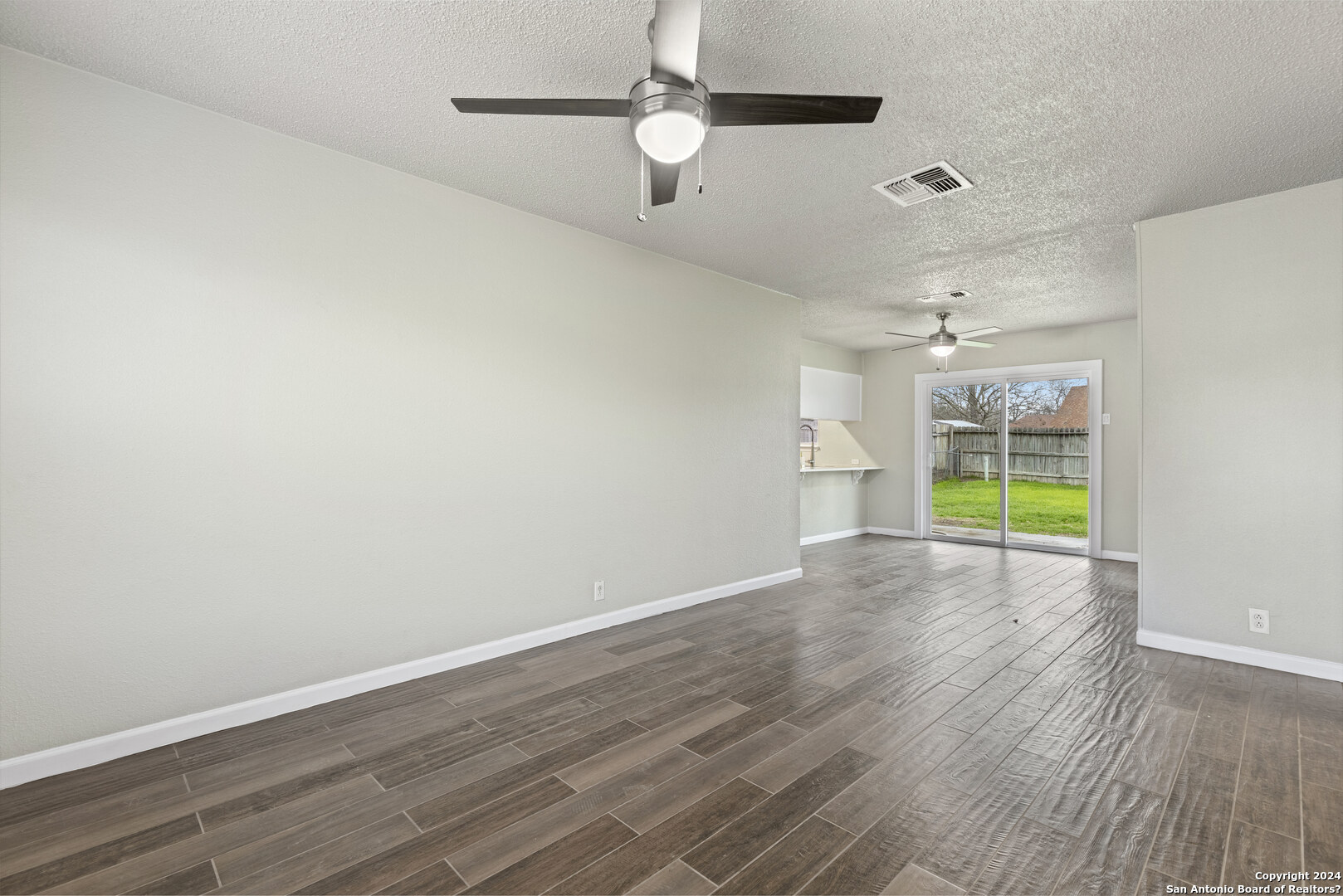 If you have additional questions regarding 4927 CASA ESPANA ST  in San Antonio or would like to tour the property with us call 800-660-1022 and reference MLS# 1750374.
