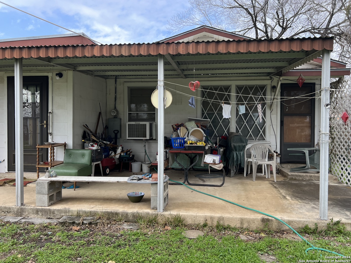 If you have additional questions regarding 110 McDougal Ave  in San Antonio or would like to tour the property with us call 800-660-1022 and reference MLS# 1750824.