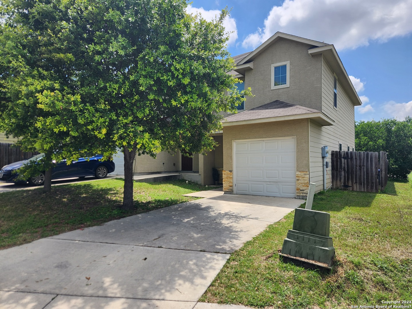 Photo of 4804-4806 Appleseed Ct in San Antonio, TX