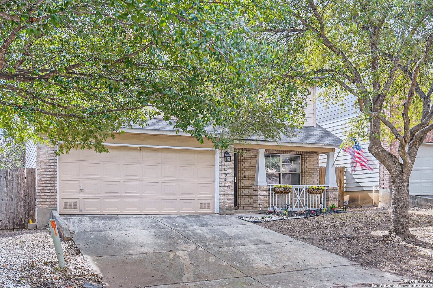 If you have additional questions regarding 5406 Tomas Cir  in San Antonio or would like to tour the property with us call 800-660-1022 and reference MLS# 1750389.