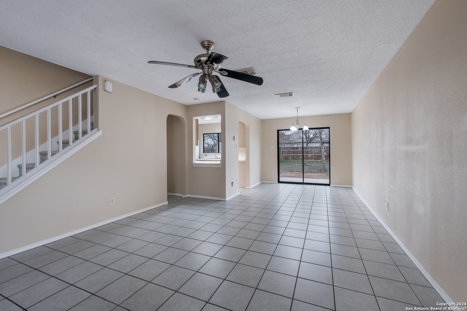 If you have additional questions regarding 7962 DUELING OAK  in San Antonio or would like to tour the property with us call 800-660-1022 and reference MLS# 1750925.