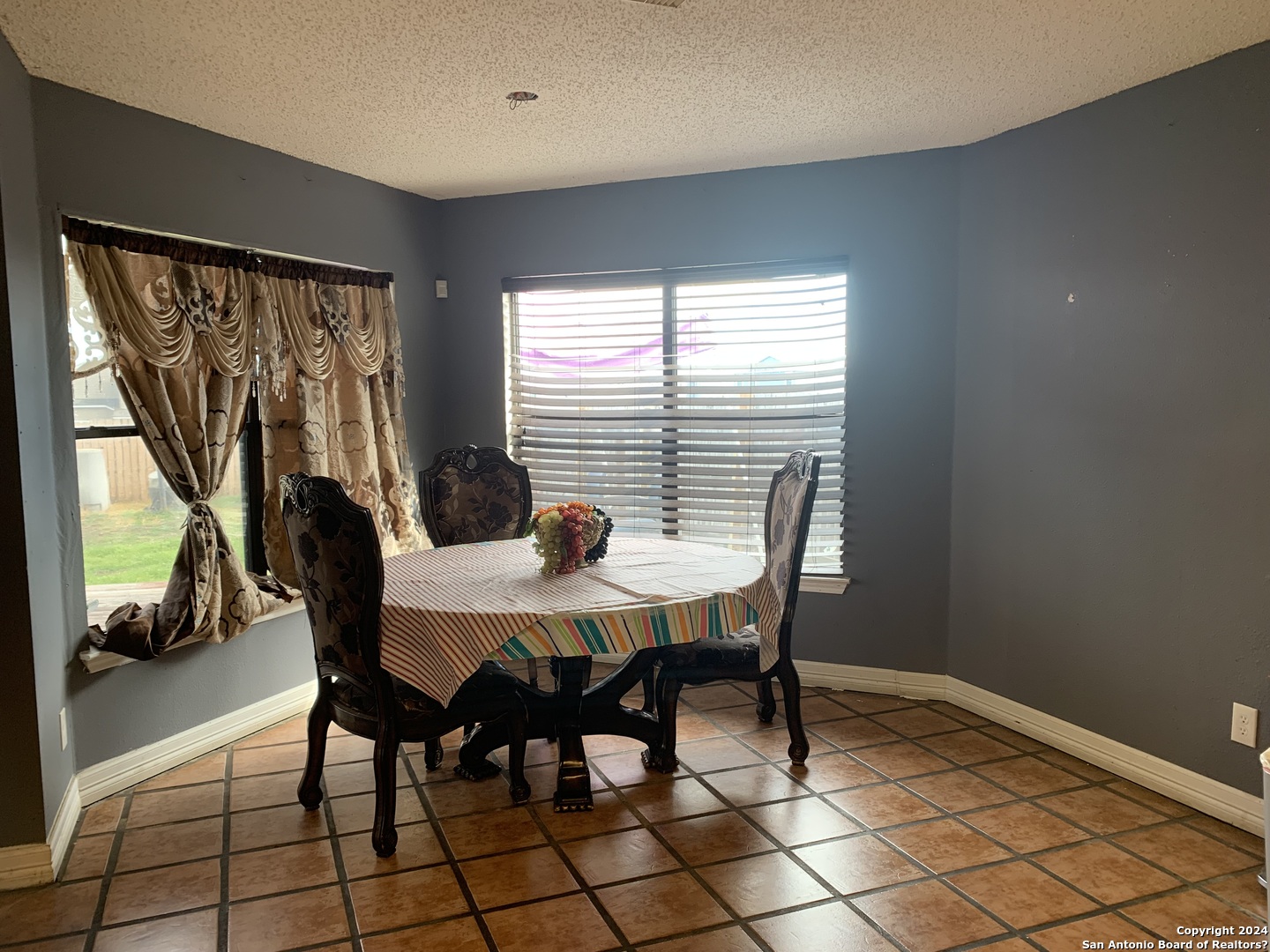 If you have additional questions regarding 8003 BRONZEROCK DR  in San Antonio or would like to tour the property with us call 800-660-1022 and reference MLS# 1750698.