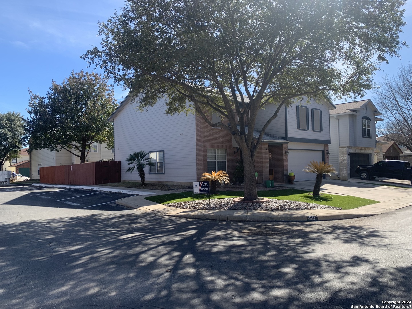 If you have additional questions regarding 50 VIKING OAK  in San Antonio or would like to tour the property with us call 800-660-1022 and reference MLS# 1750763.