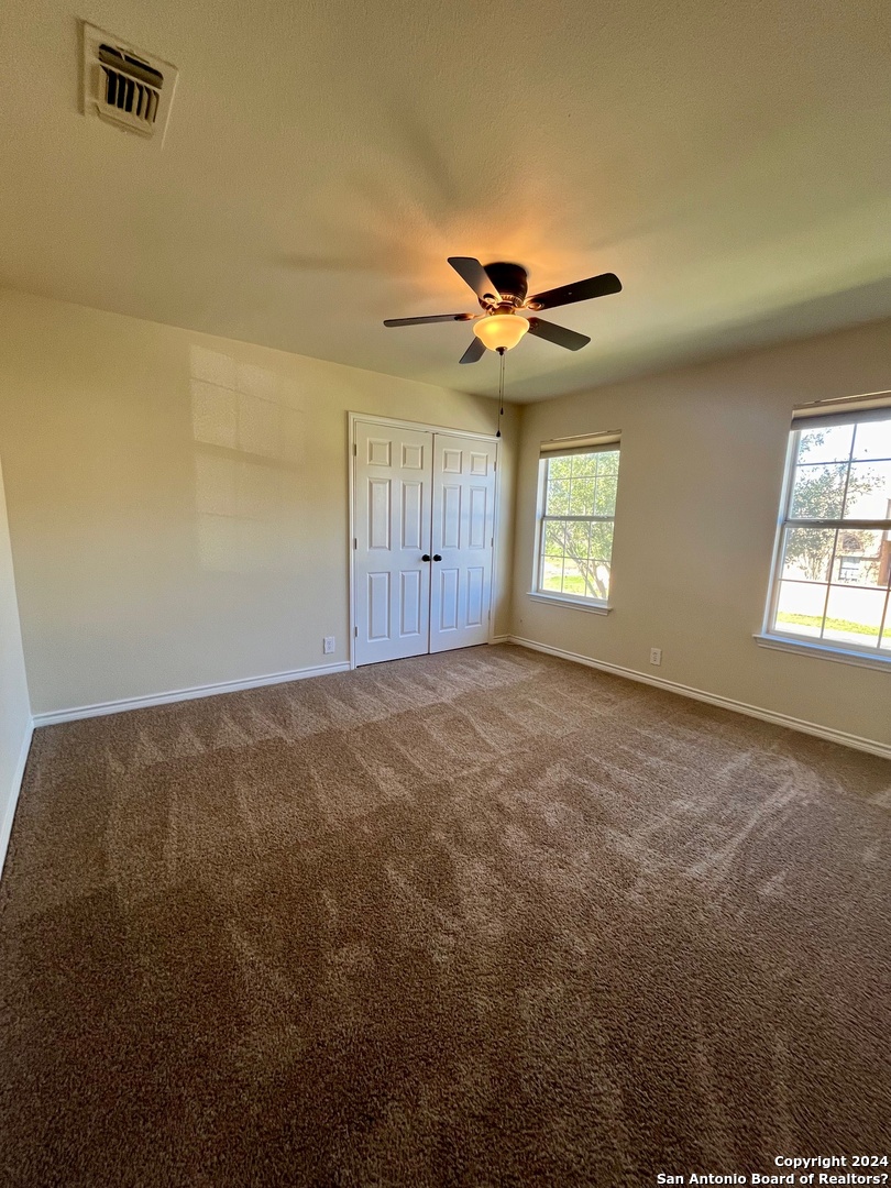 7100 MISTY RIDGE DR   Converse TX 78109-2701