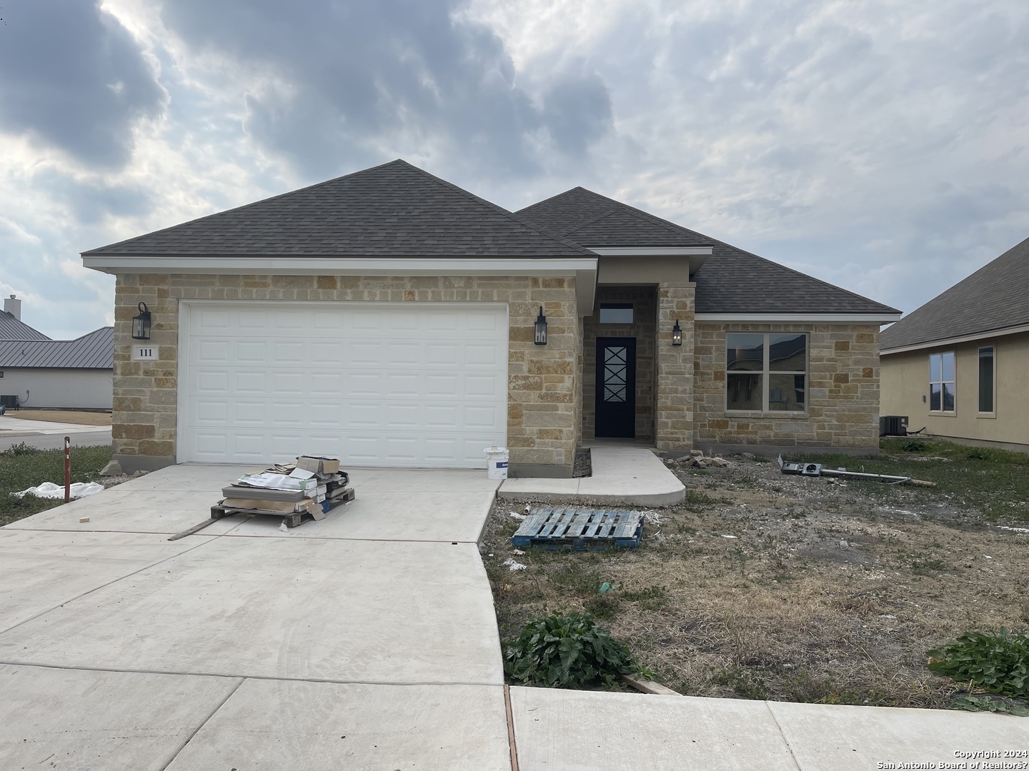 Photo of 111 John T Ct in Castroville, TX