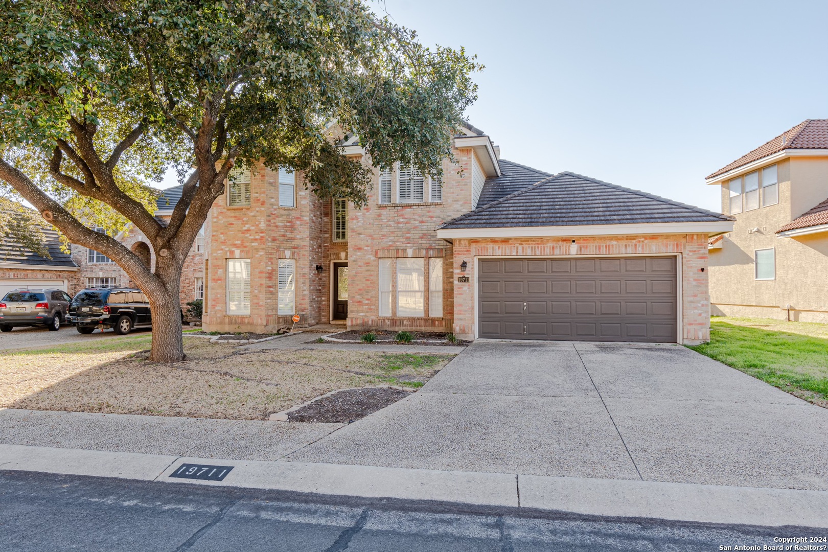 If you have additional questions regarding 19711 Sunset Meadows  in San Antonio or would like to tour the property with us call 800-660-1022 and reference MLS# 1750444.