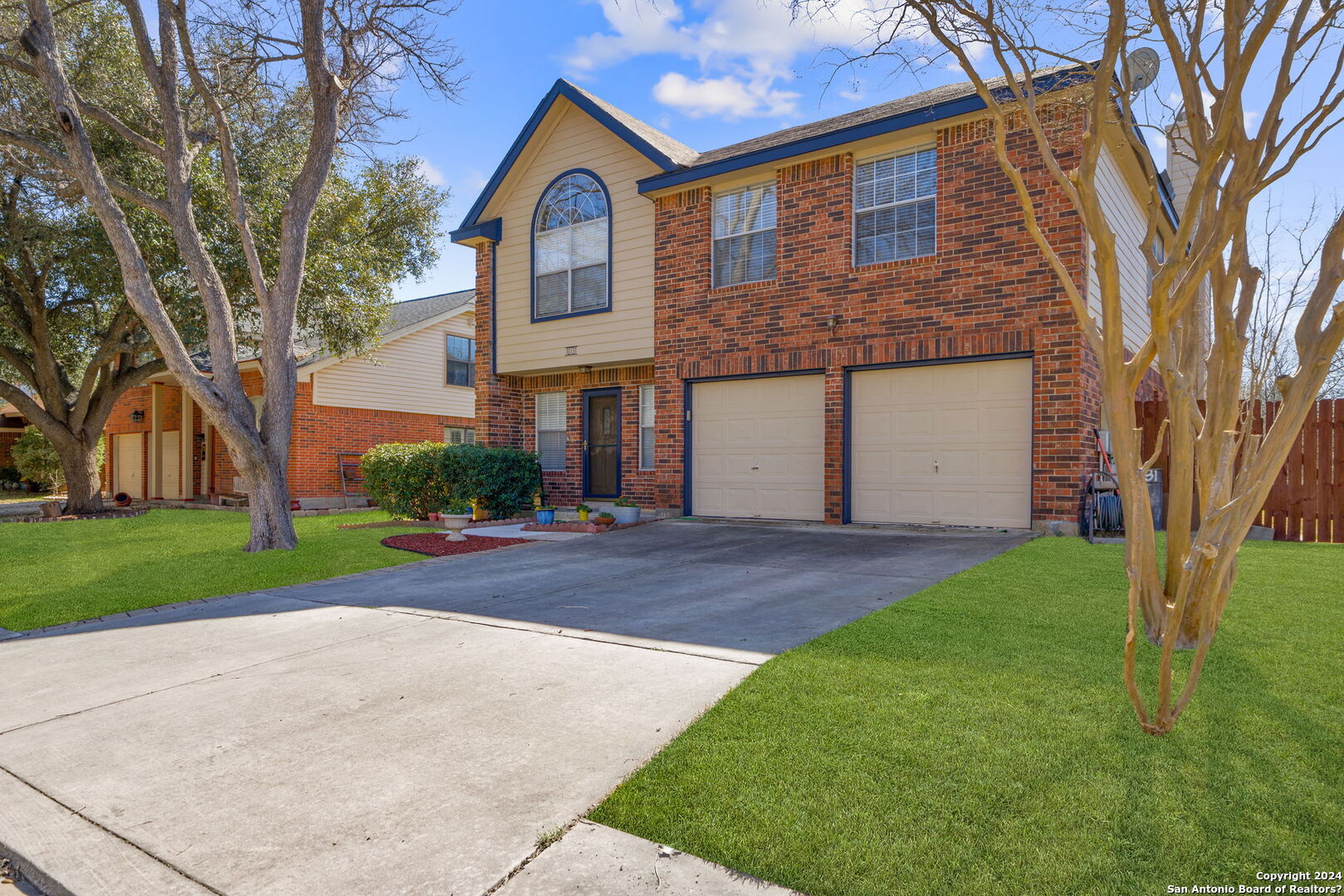 Photo of 10731 Laurel Crk in Converse, TX