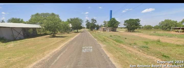 220 10th St   Christine TX 78012