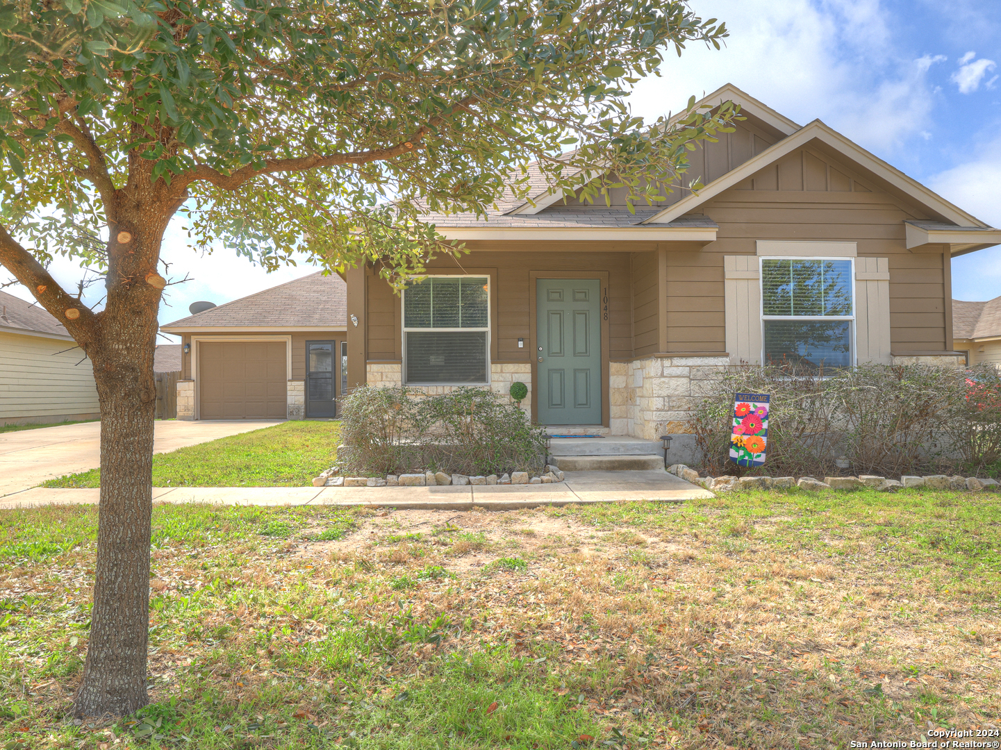Photo of 1048 Lilac Wind in New Braunfels, TX