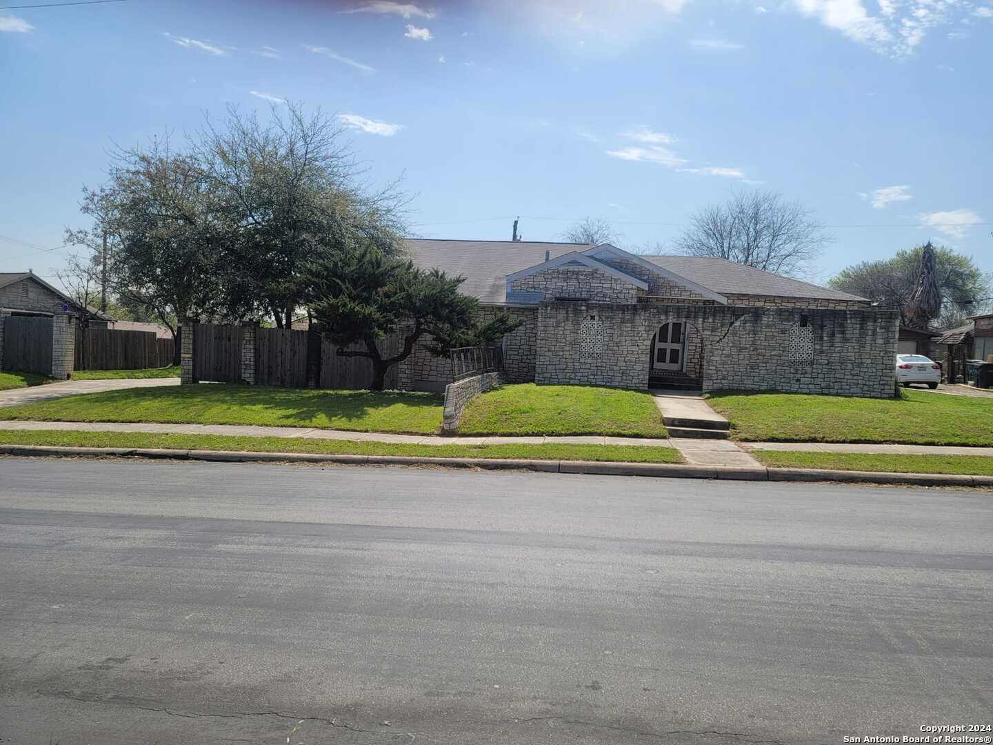 Photo of 1314 Fulton Ave in San Antonio, TX