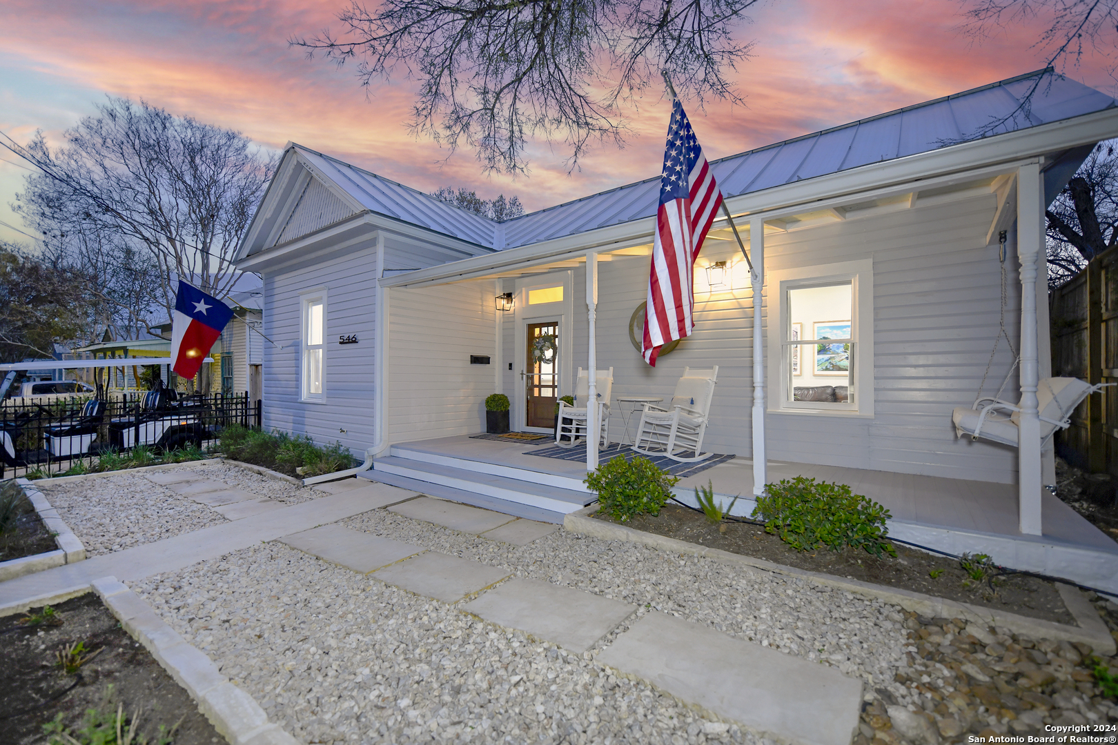 Photo of 546 Academy Ave in New Braunfels, TX