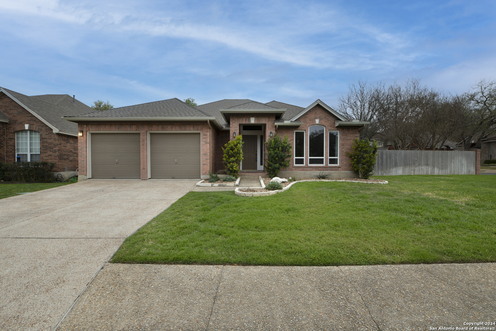Photo of 2042 Thicket Trl in San Antonio, TX