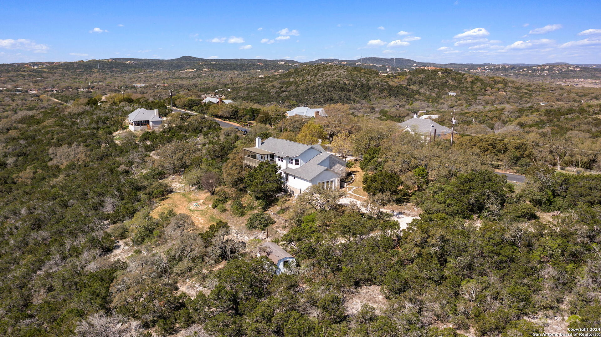 Photo of 9846 Cash Mountain Rd in Helotes, TX