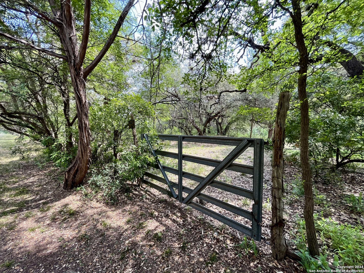 Photo of 13931 Old Scenic Loop in Helotes, TX
