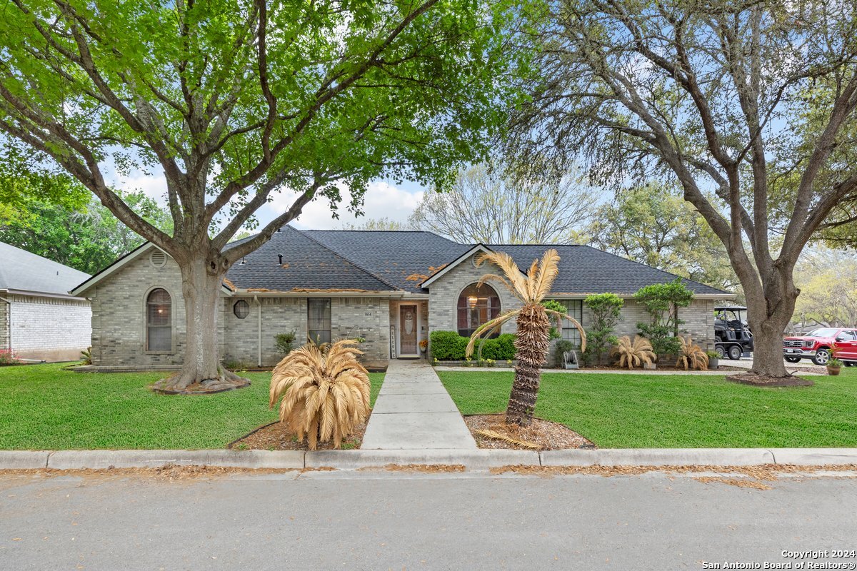 Photo of 1914 Squire Cir in New Braunfels, TX