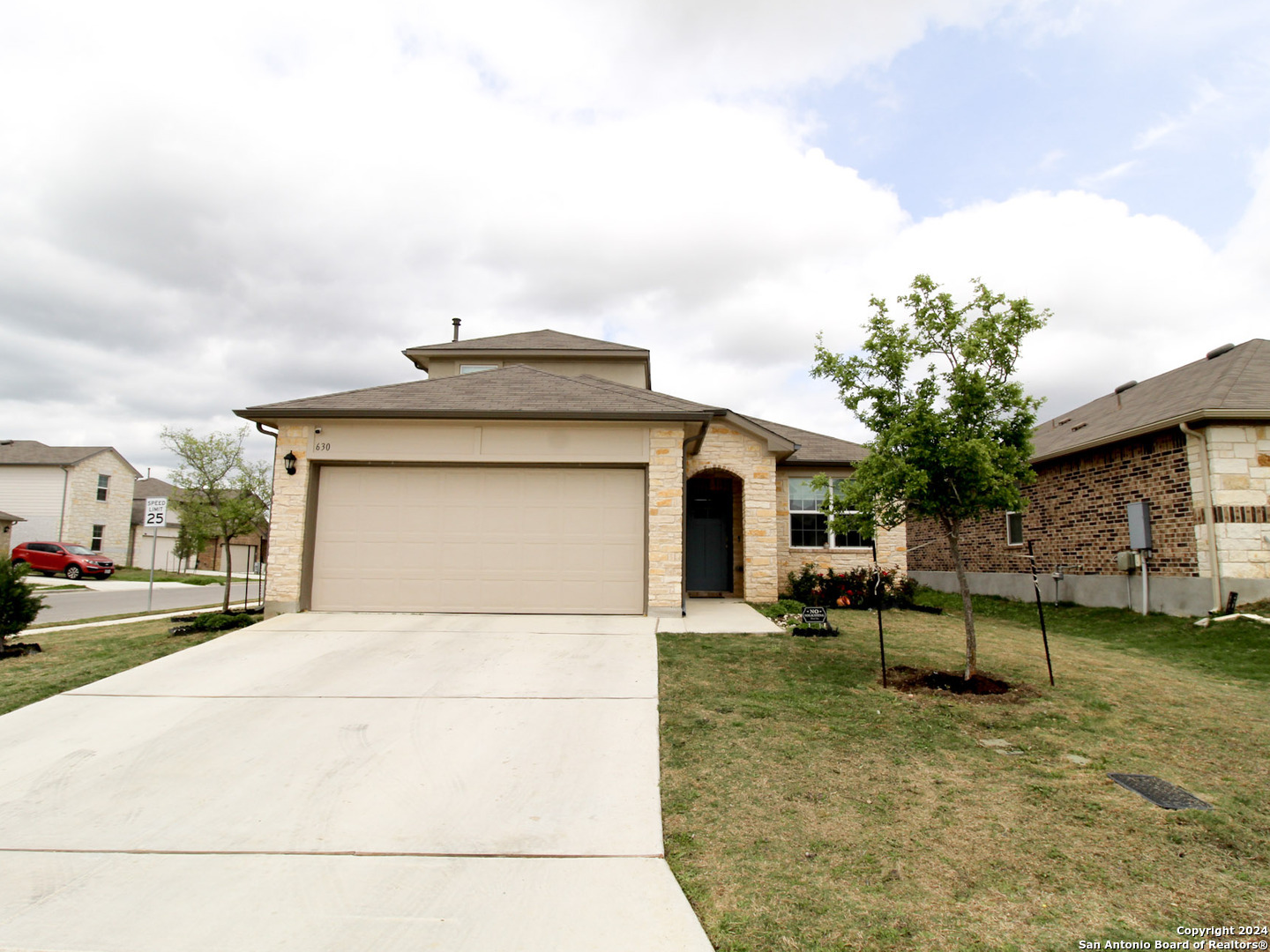 Photo of 630 Golden Grv in San Marcos, TX