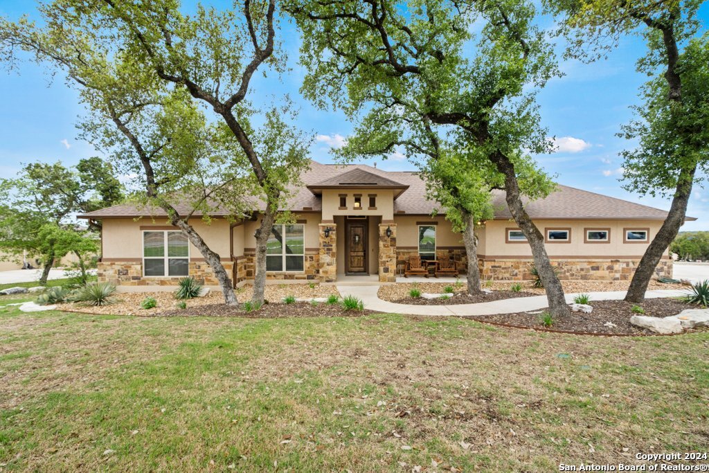 Photo of 1223 Wild Rose Dr in New Braunfels, TX