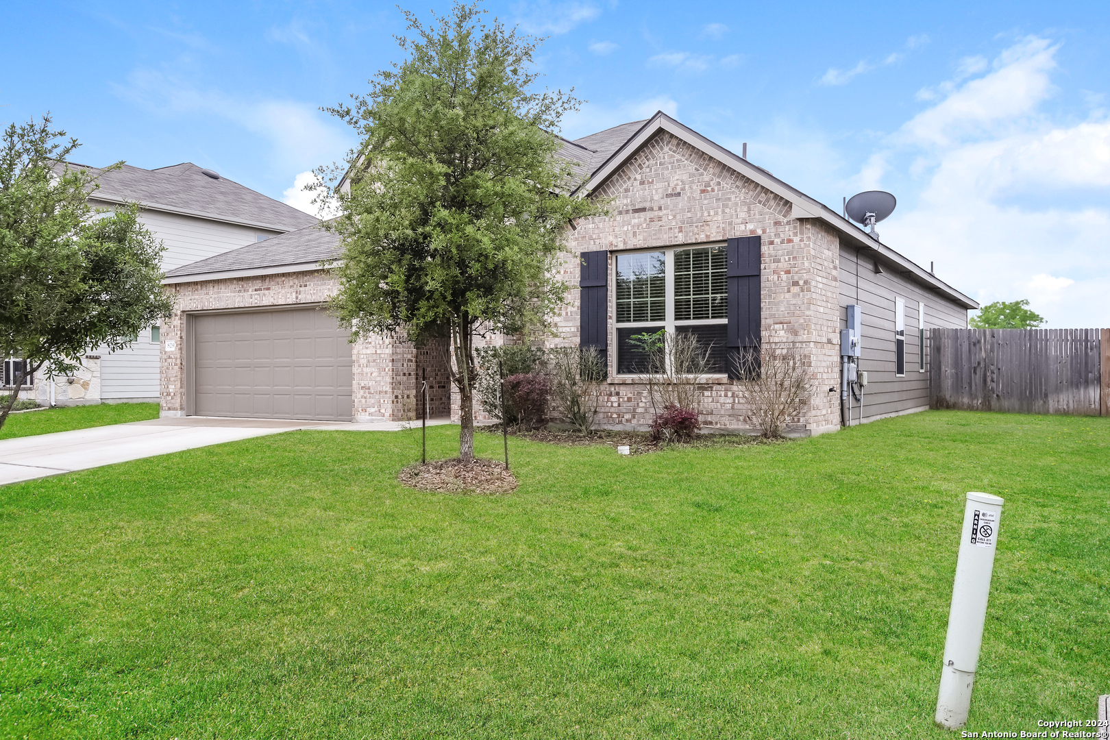 Photo of 829 Stratus Path in New Braunfels, TX